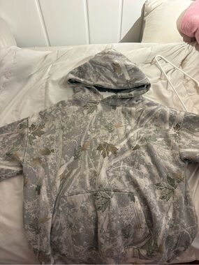 Abercrombie & Fitch Gray Camo Print Hoodie